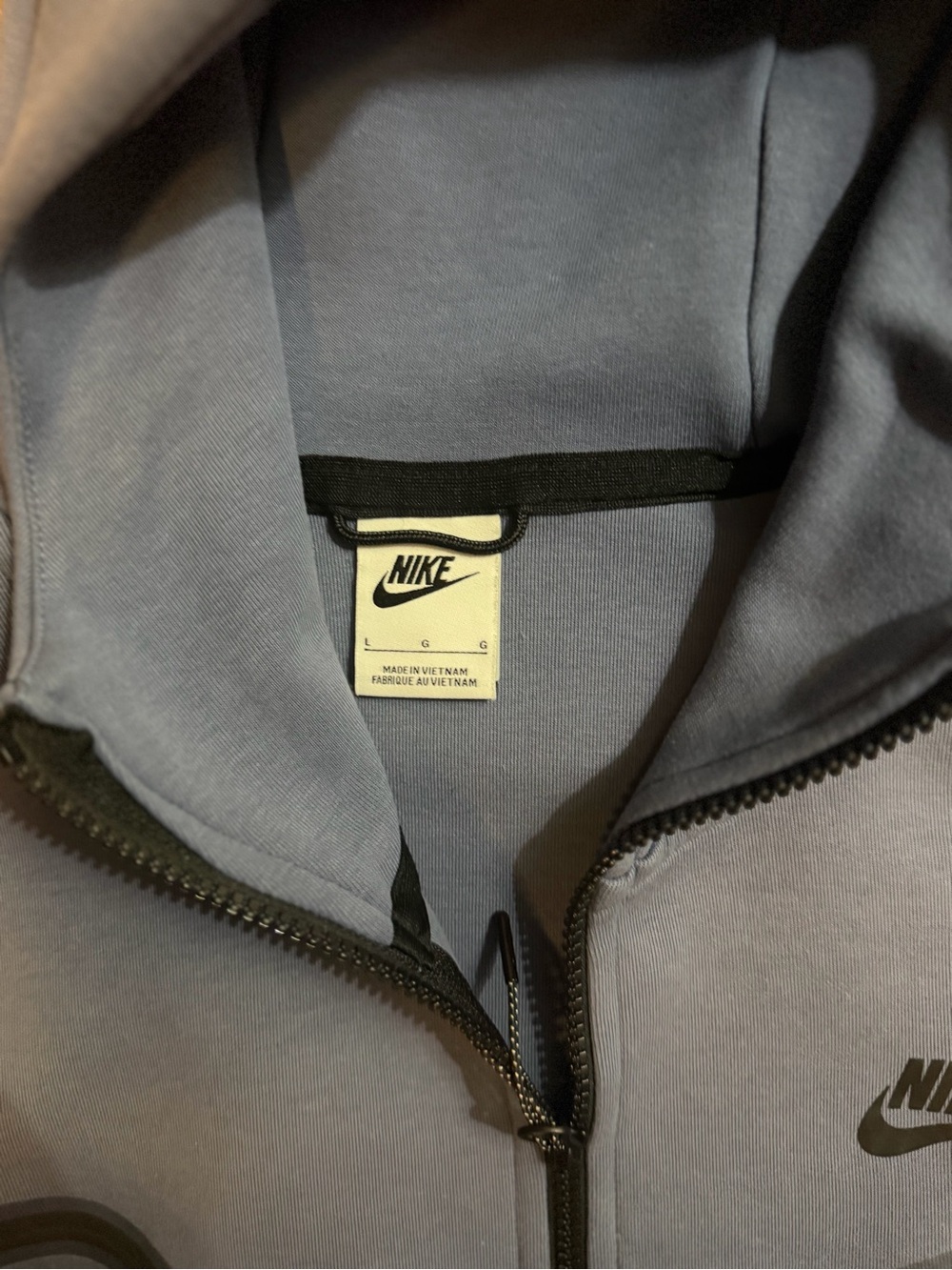 Nike Tech Men’s Hooded Full-Zip Jacket in light Blue Size Large - Picture 2 of 3